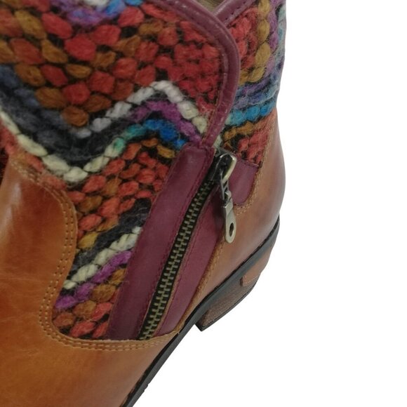 Elite by Corkys Kayla Brown Leather Southwest Sarape Ankle Chelsea Boots Size 7 - Picture 2 of 12